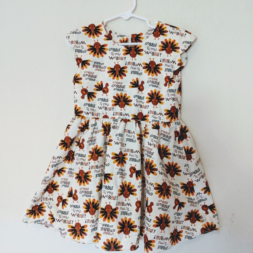Gobble'til you wobble! Girl's dress.